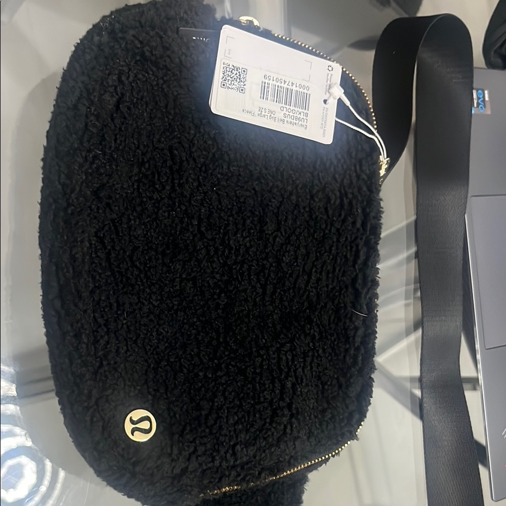 lululemon athletica Black Crossbody Bag Sleek Design